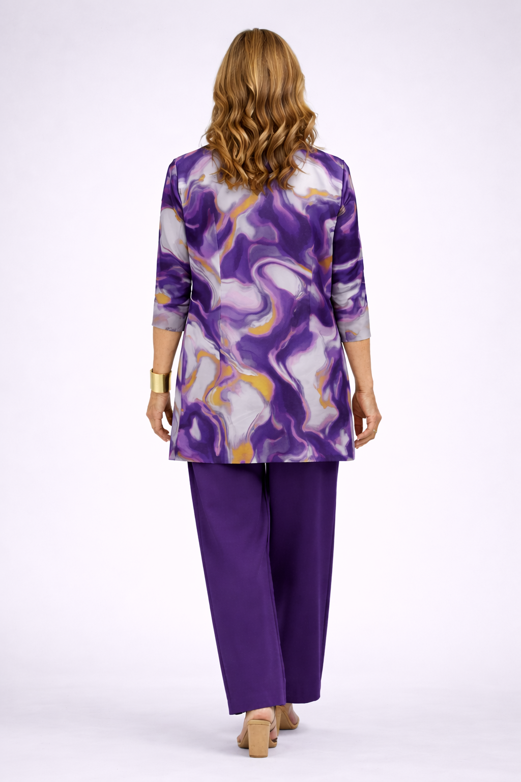 Gavina conjunto lila detalle