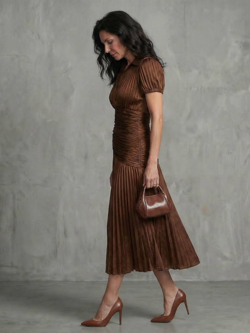 Vestido Midi de Rayas con Cintura Plisada