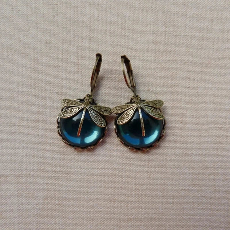 Pendientes esféricos de libélula en dorado antiguo