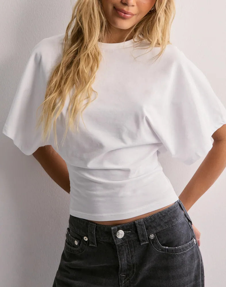 Paula|™ Camiseta moderna con mangas anchas